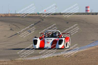 media/Oct-15-2023-CalClub SCCA (Sun) [[64237f672e]]/Group 3/Qualifying/